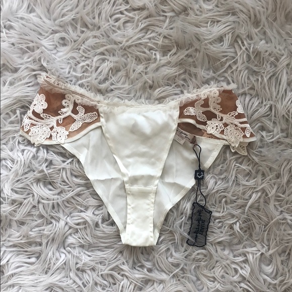 NEW • For Love & Lemons • Bordeaux Appliqué Panty - Picture 5 of 7